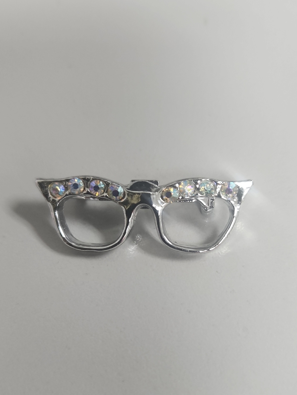 Rhinestone Cat-Eye Glasses Brooch - Silver with Iridescent Stones